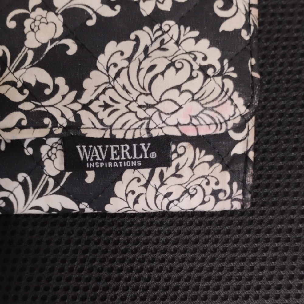 Waverly Wallet - Picture 6 of 6